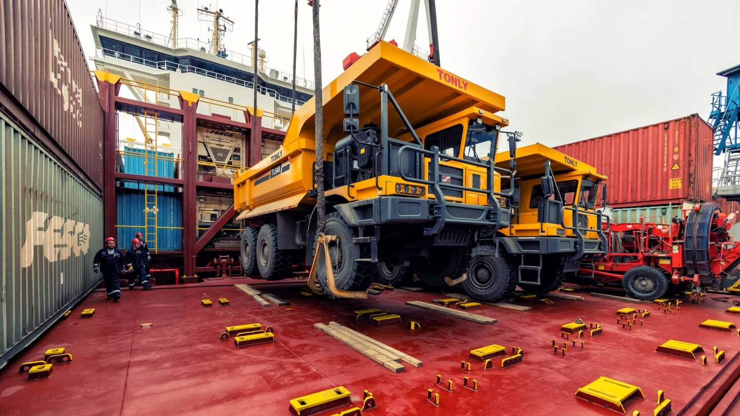 Перевозка автомобилей и спецтехники