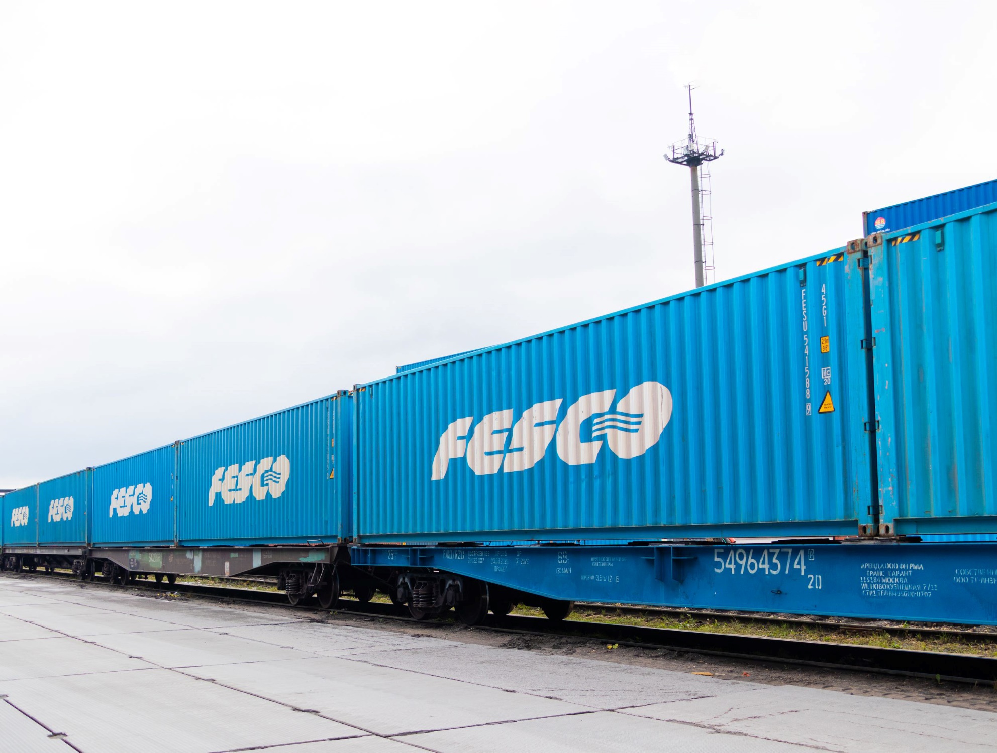 FESCO доставила первую партию вьетнамских автомобилей в Казахстан через Владивосток