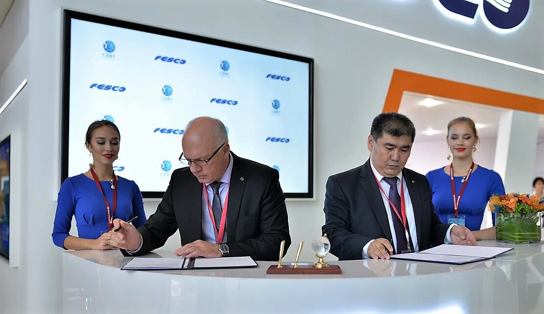 FESCO и СВФУ договорились о сотрудничестве в сфере научных исследований и разработок