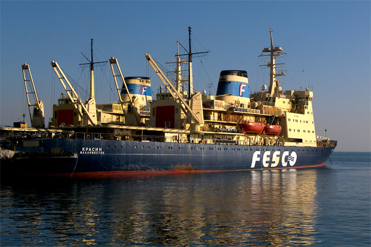 Ледоколы под управлением группы FESCO завершили зимнюю навигацию в Татарском проливе Ледоколы под управлением группы FESCO завершили зимнюю навигацию в Татарском проливе