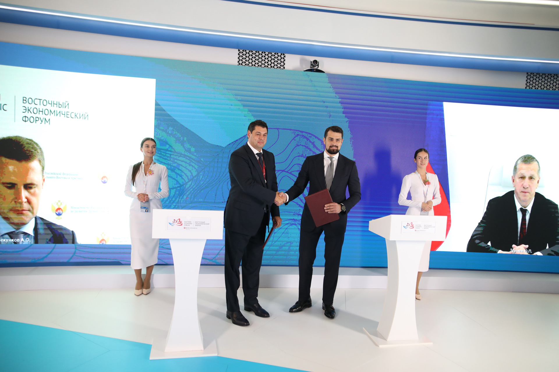 FESCO и Корпорация развития Дальнего Востока и Арктики займутся увеличением мощностей ВМТП