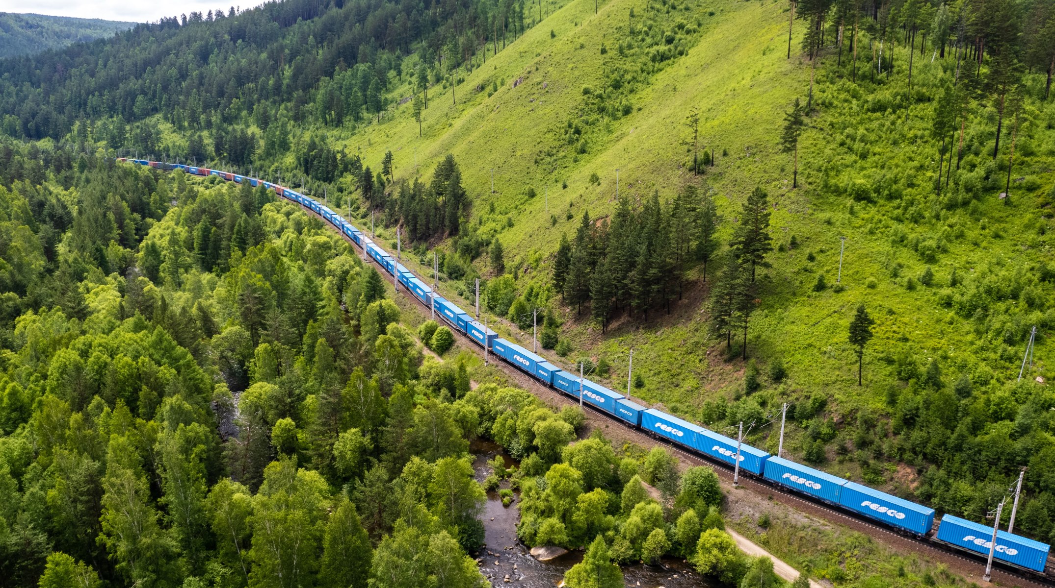 FESCO за первое полугодие 2024 года отправила в 2,5 раза больше контейнерных поездов из Китая в РФ через Монголию